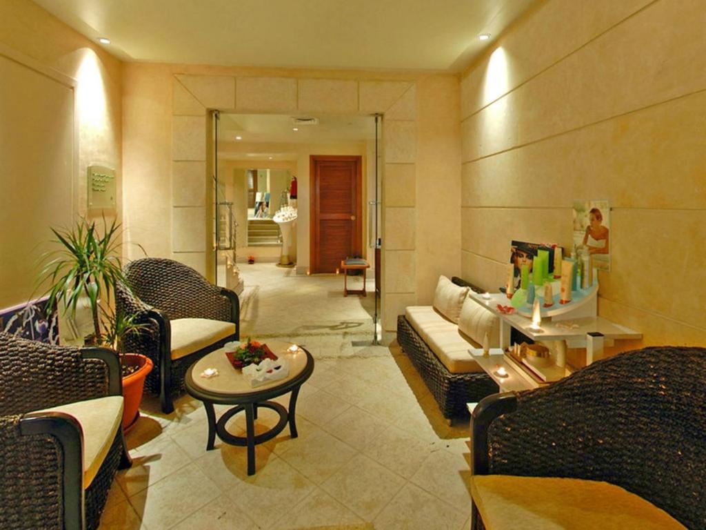 Les Oliviers Palace Sfax Buitenkant foto