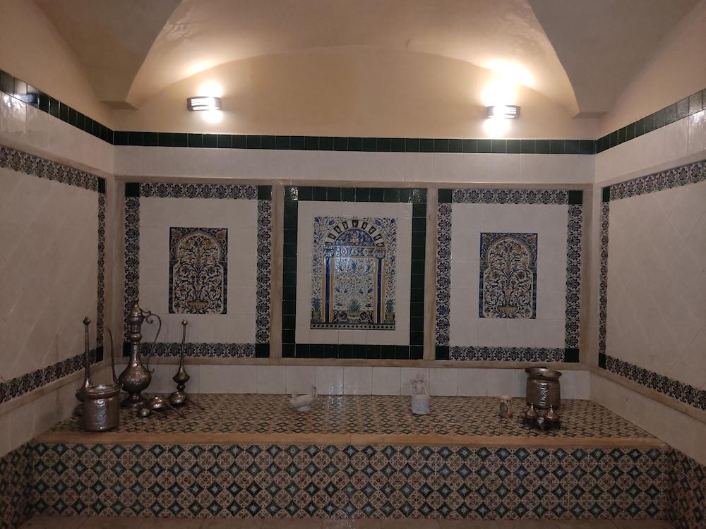 Les Oliviers Palace Sfax Buitenkant foto